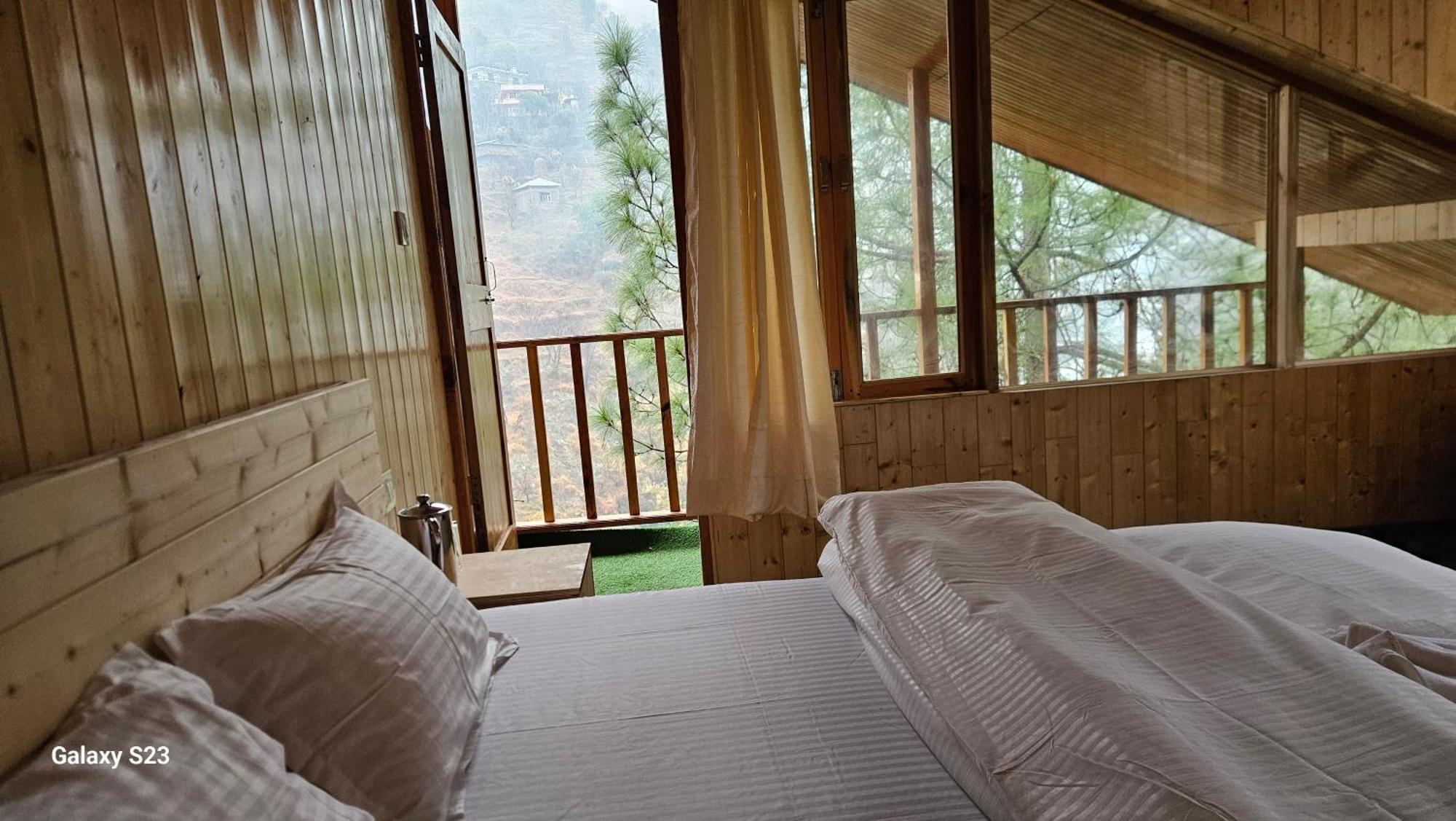 The Fiza Retreat Tirthan Banjar Exterior photo
