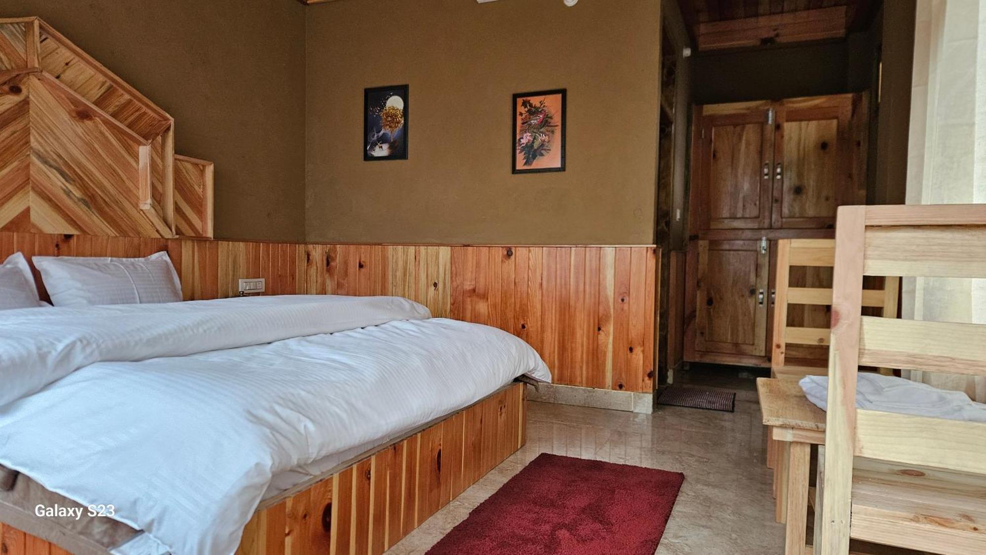 The Fiza Retreat Tirthan Banjar Exterior photo